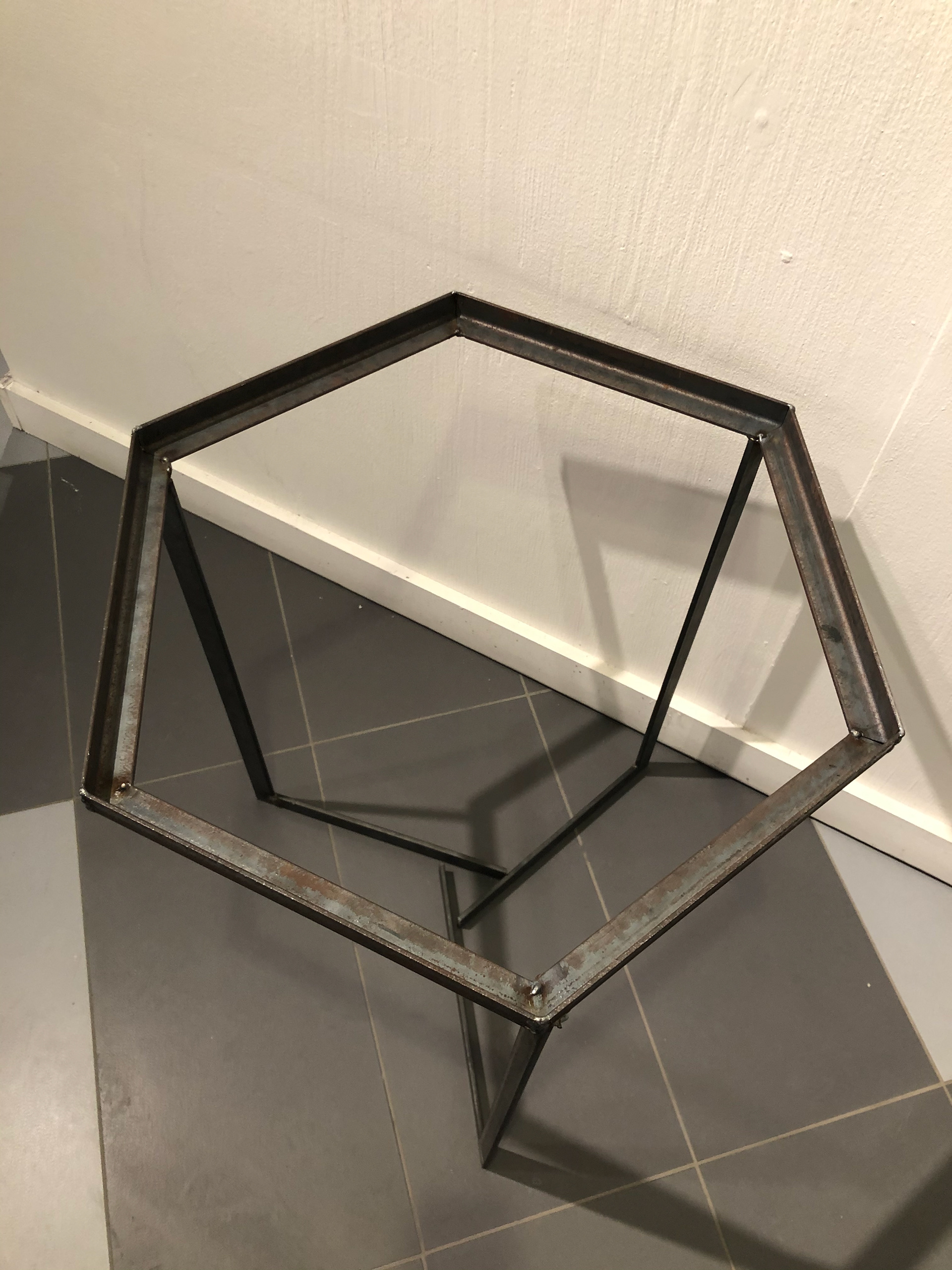 Welded Steel Hexagon Frame: Top